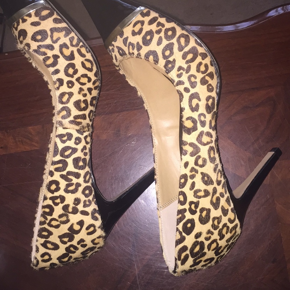 Apt 9 lamb fur print shoes